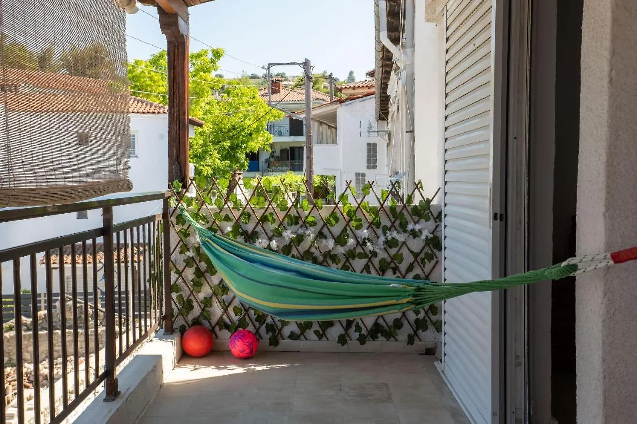 F & B Summer Collection - Kassandra - Polichrono Polychrono Apartment