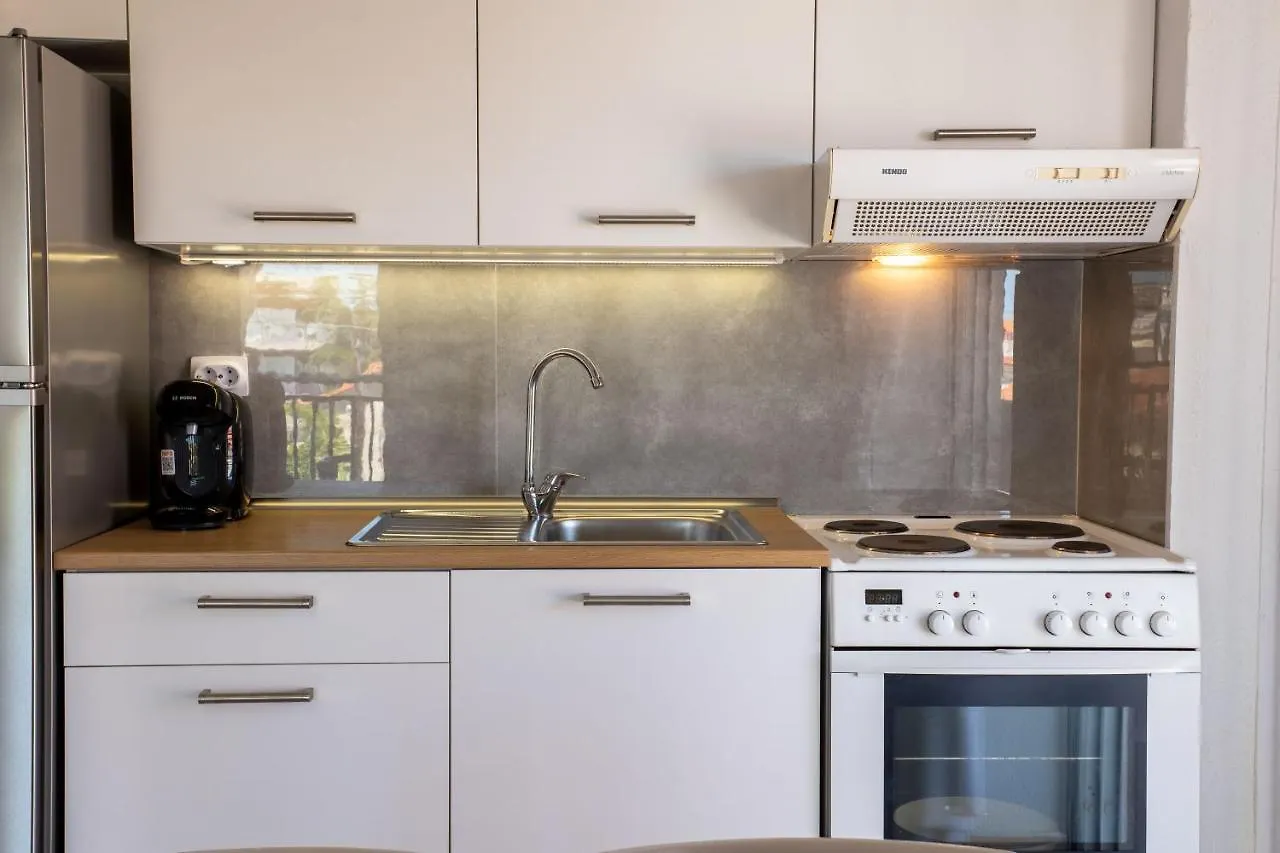 Apartment F & B Summer Collection - Kassandra - Polichrono Polychrono Greece